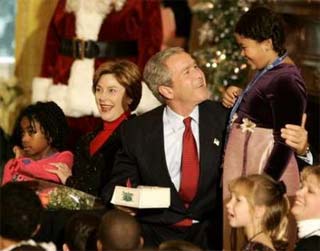 bush_christmaskids02.jpg
