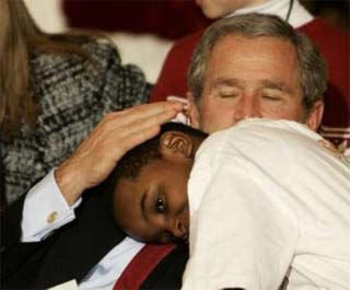 bush_christmaskids03.jpg