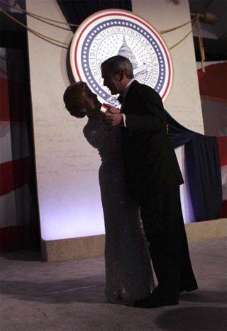 bush_laura_inaug4.jpg
