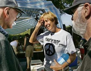 cindysheehan_cameras_03.jpg