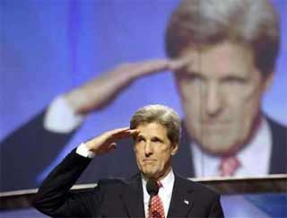 kerry_convention_salute.jpg